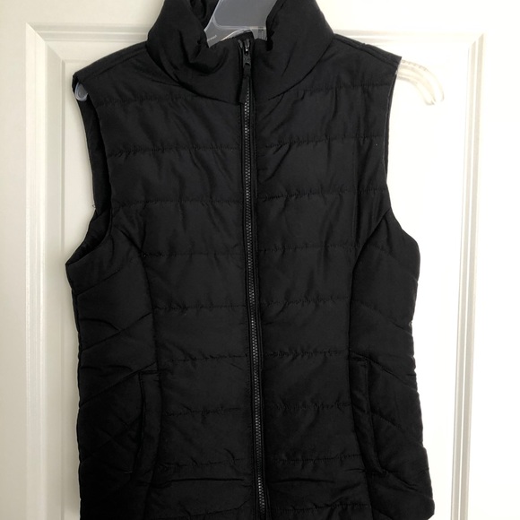 Puffy Black Vest - Picture 1 of 2
